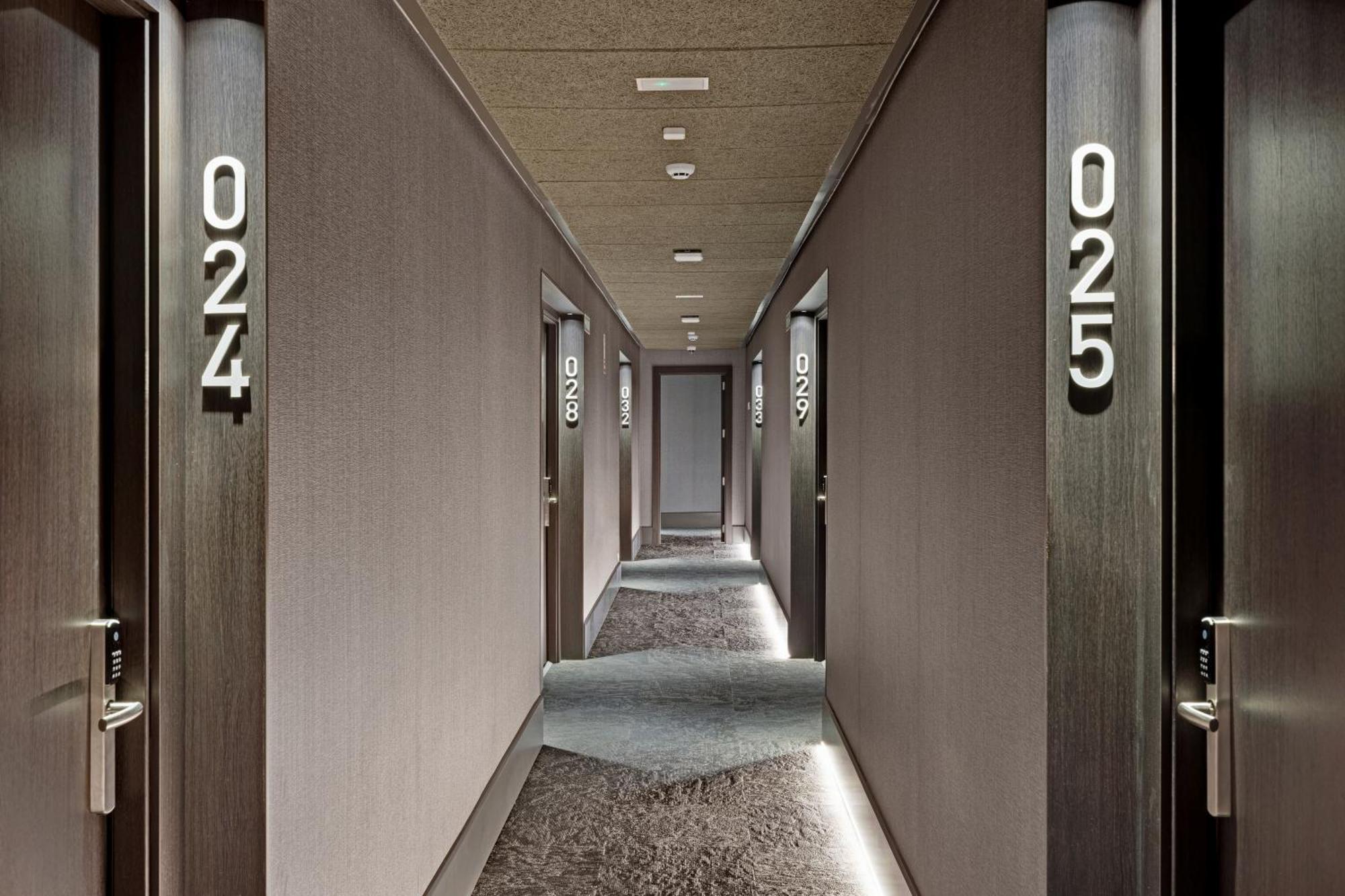B&B Hotel Santiago Milladoiro Dış mekan fotoğraf