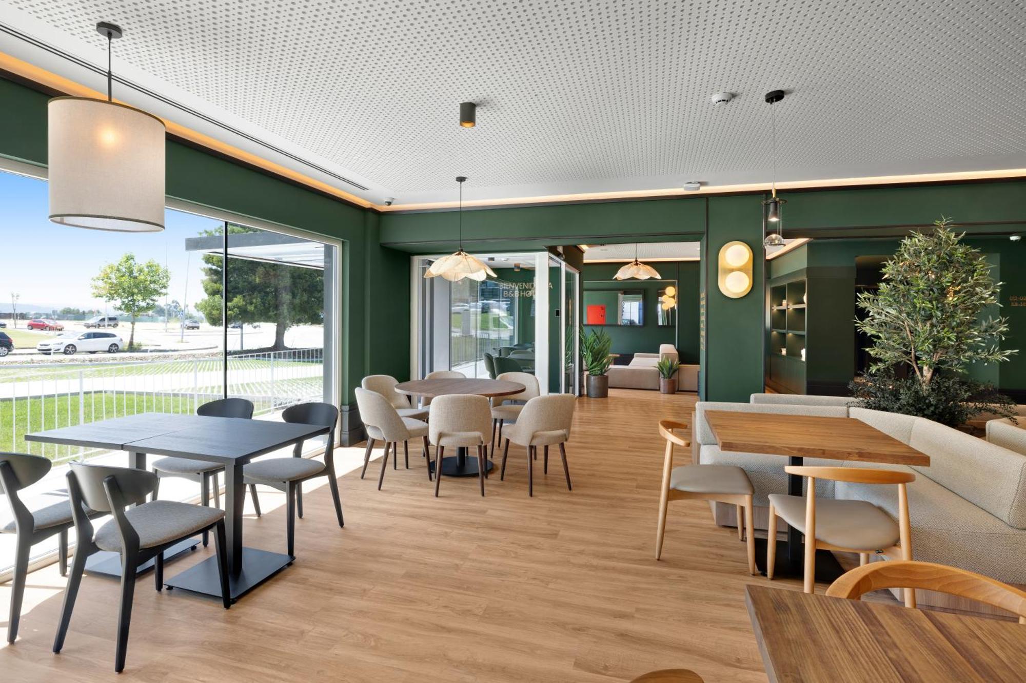 B&B Hotel Santiago Milladoiro Dış mekan fotoğraf